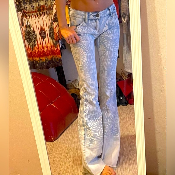 Free People RARE Bali Jeans Bleached Flared Bell Bottoms Boho Hippy Pants 25 - Picture 3 of 13